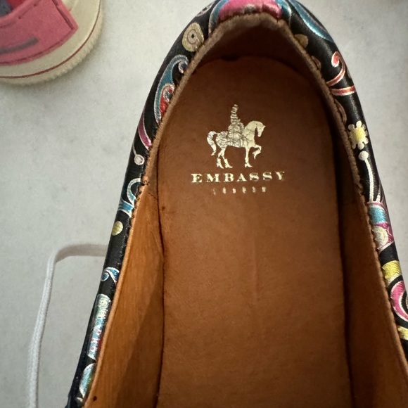 Embassy London pink paisley sneakers - Picture 2 of 6